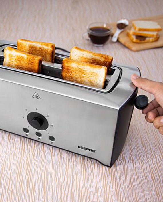 Geepas GBT6153 4 Slice Bread Toaster